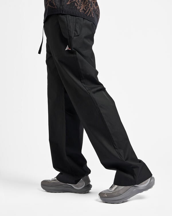 ROA Centipede Buckle Chino Pant | YBMW044FA41-BLK0001 | AFEW STORE